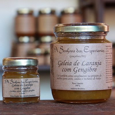 Geleia de laranja com gengibre, fabricada por A Senhora das Especiarias, localizada em Gonçalves e comercializada na loja virtual de e-Especiarias.